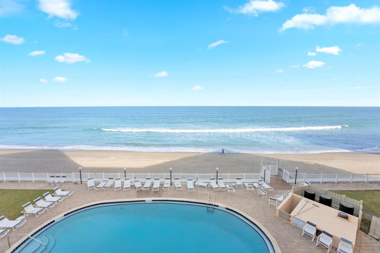 Paradise Beach Club - Oceanfront And Penthouse Сателлайт-Бич Экстерьер фото